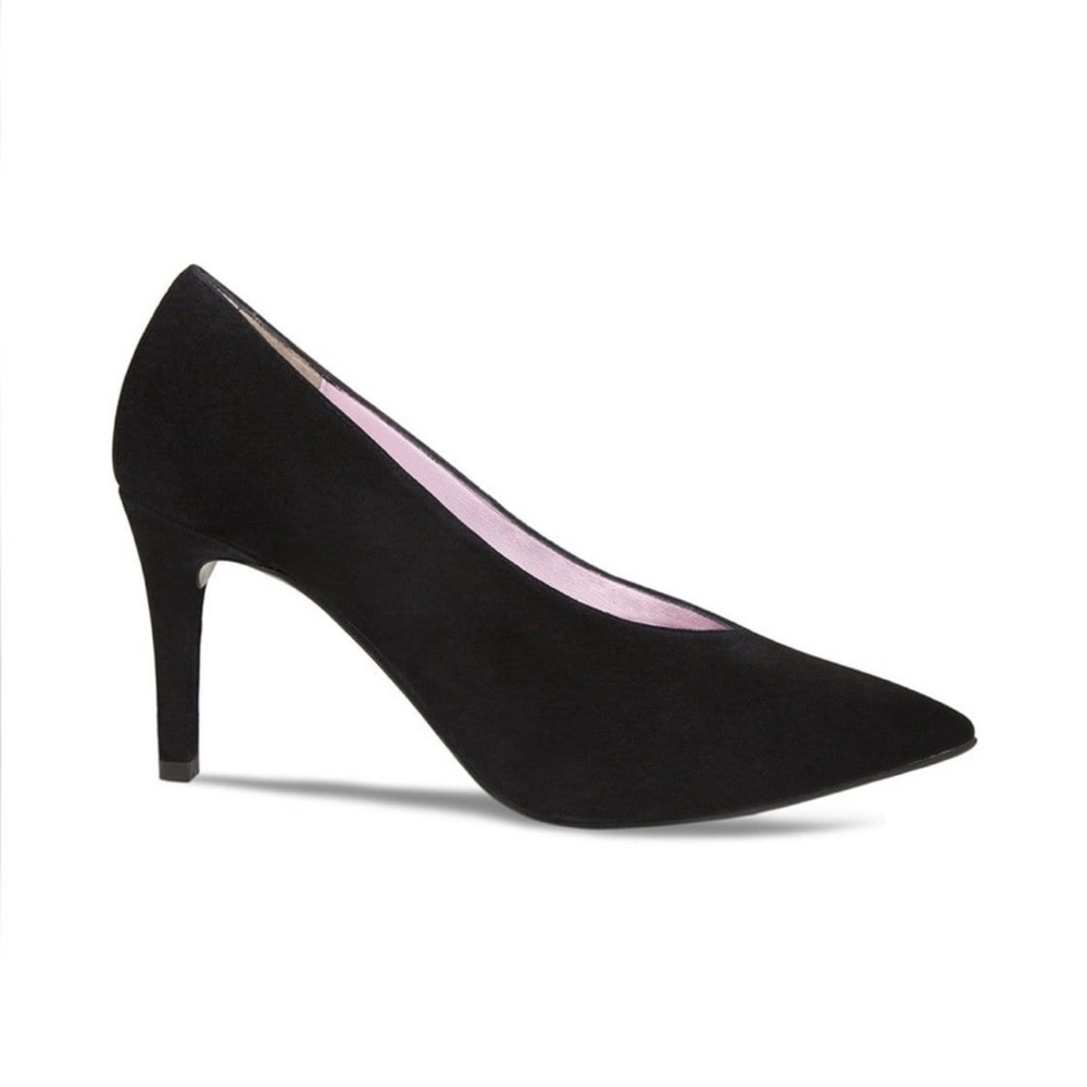 Elegant Black Sole Bliss Pumps